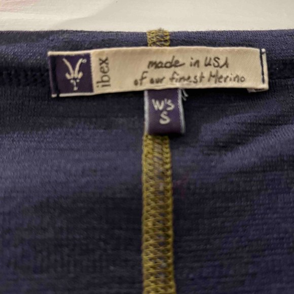 Ibex Women's Wool Full-ZIp Hoody - Picture 3 of 3